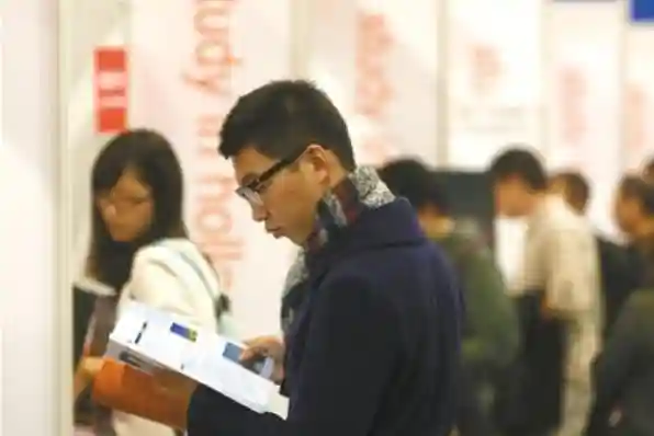 低配留学生路被断了，286个中外合作办学被终止，清北均在其中