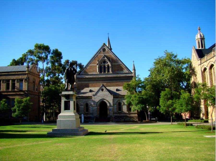 仅出一张专辑便出圈，她的潜力有多大？