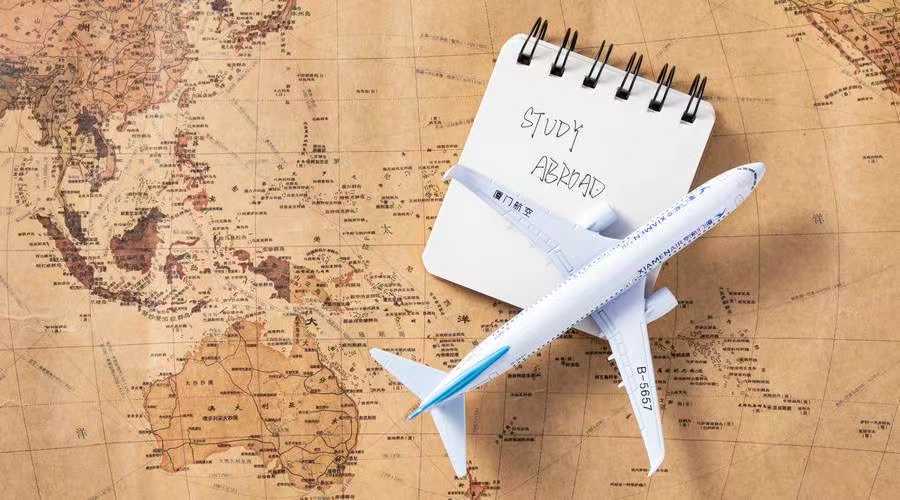 儿童网络性侵案频发：重判者少，刑期多在10个月-4年之间