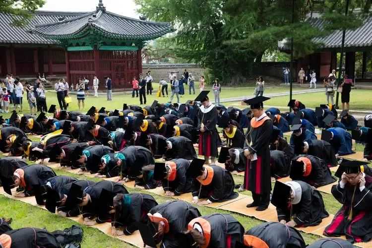 想读韩国大学传媒专业，不知道怎么选校？