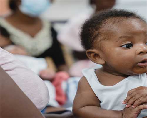 修刚校长开学典礼致辞：珍惜韶华，成就更好的自己